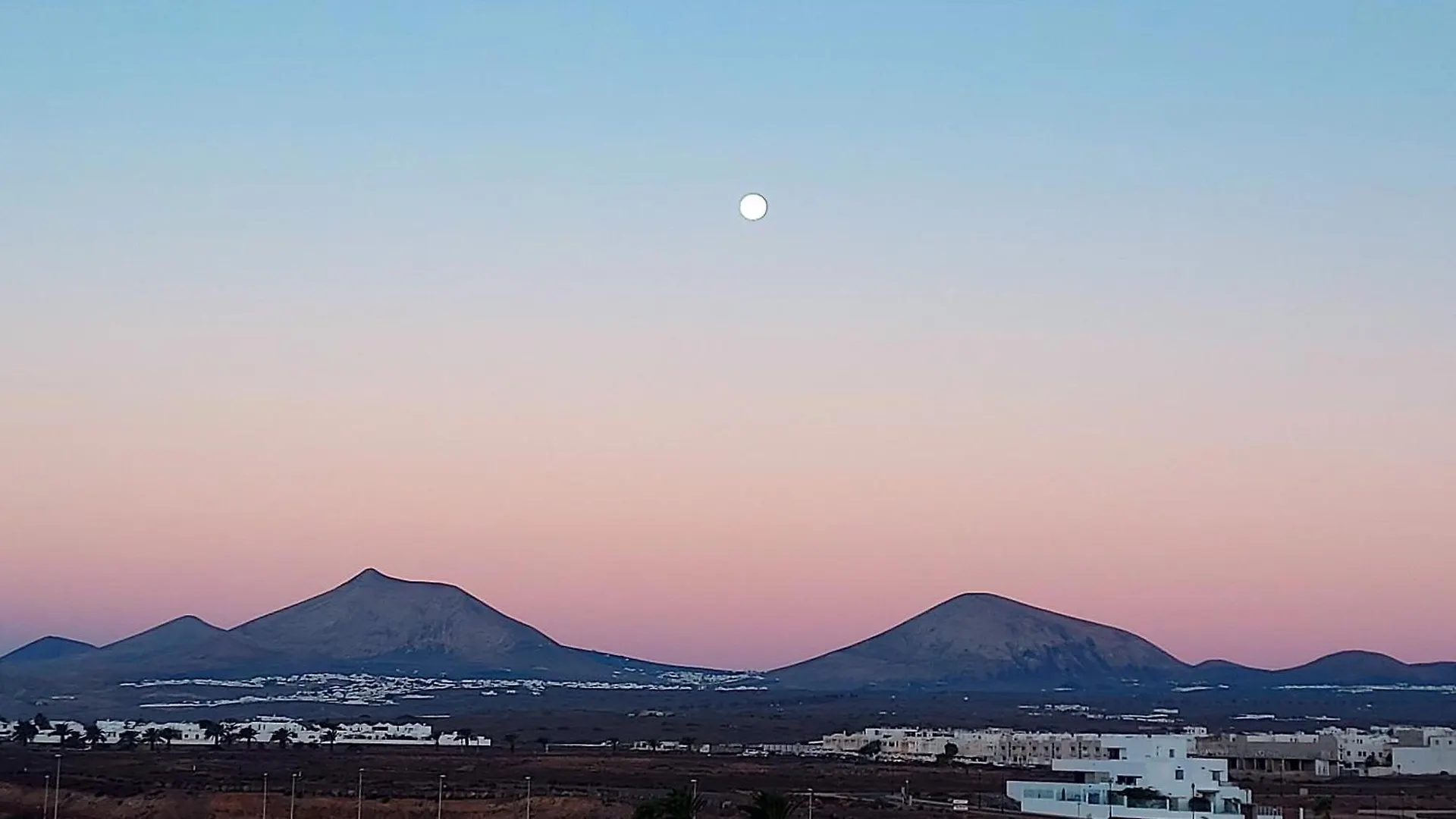 Lanzahost Lovely Views XXI Arrecife  Apartment Arrecife (Lanzarote)